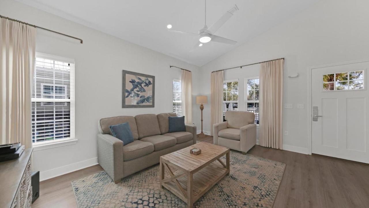 Pelican House - Newly Remodeled, Professionally Decorated, Only About 1 Mile To Seaside! Santa Rosa Beach Bagian luar foto