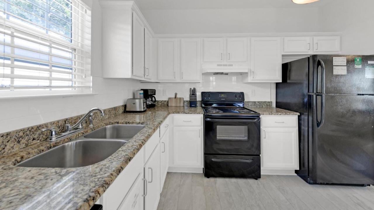 Pelican House - Newly Remodeled, Professionally Decorated, Only About 1 Mile To Seaside! Santa Rosa Beach Bagian luar foto