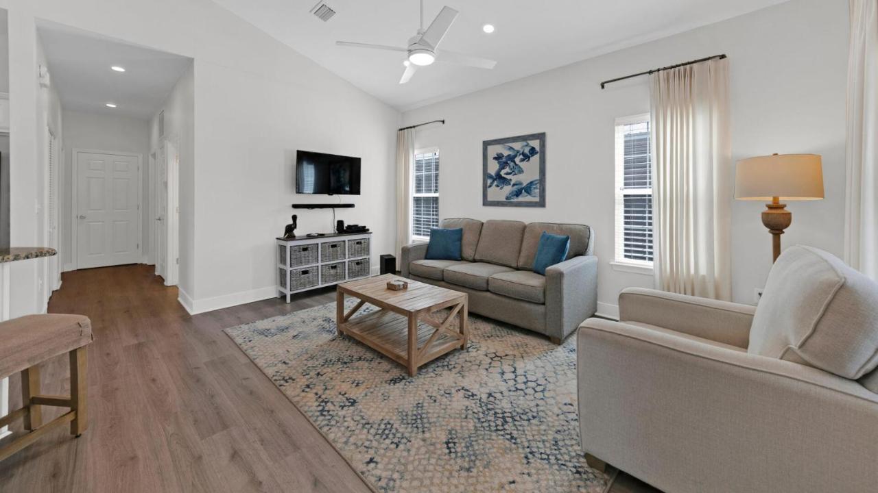 Pelican House - Newly Remodeled, Professionally Decorated, Only About 1 Mile To Seaside! Santa Rosa Beach Bagian luar foto